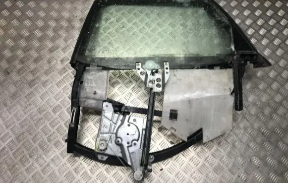 Audi A4 S4 B5 8D Rear door window/glass frame 8d0839399