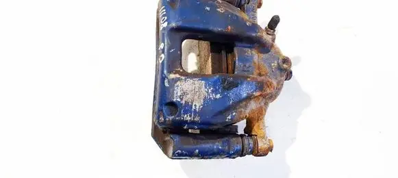 Honda CR-V Front brake caliper 
