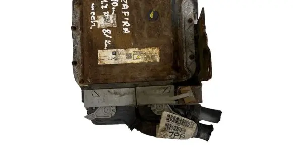 Opel Zafira B Engine control unit/module 55572800 MB2758009922