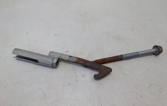 Mercedes-Benz Sprinter W906 Spare wheel bolt 