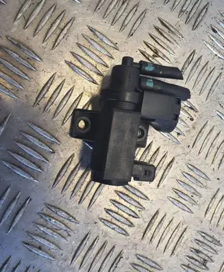 Chrysler Grand Voyager V Vacuum valve 