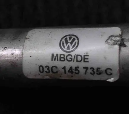 Volkswagen PASSAT B6 Other engine bay part 03C145735C