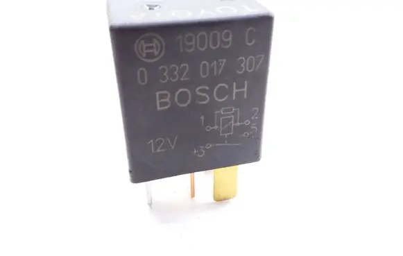 Toyota Avensis T220 Hazard warning light relay 19009C 9008087013