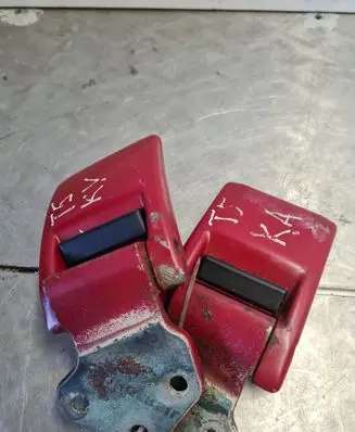 Rear door hinge set