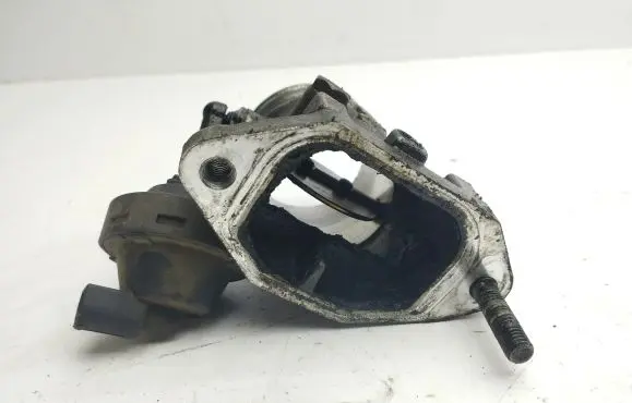 Audi A4 S4 B6 8E 8H Throttle valve 8E0145950C