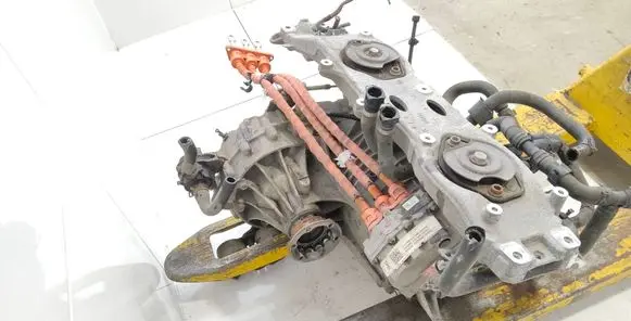 Volkswagen e-Golf Electric car motor EAG 042224