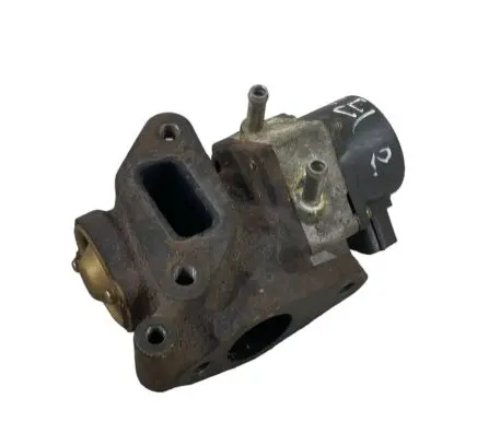 Nissan X-Trail T30 EGR valve