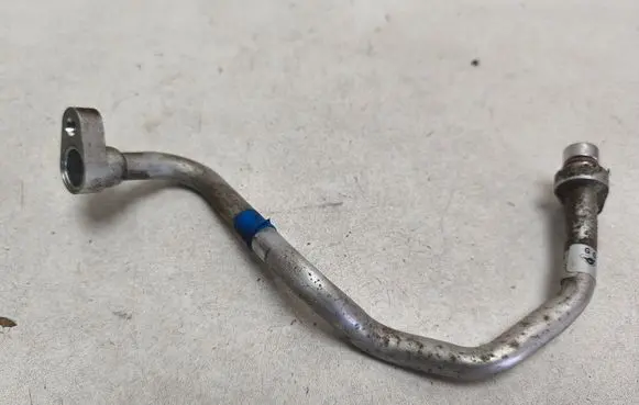 Nissan Qashqai Air conditioning (A/C) pipe/hose 924474ED0A