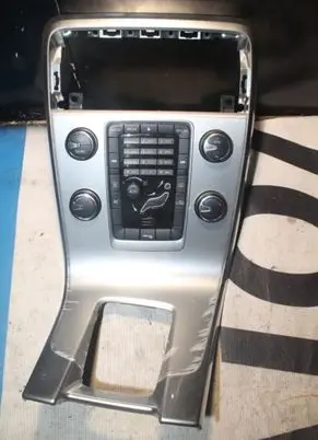 Volvo V60 Climate control unit 9123656