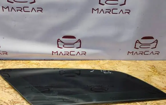 Chrysler 300 - 300C Rear side window 43R000262