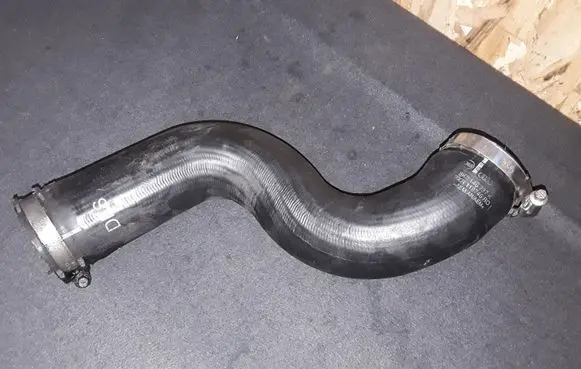 Audi A4 S4 B8 8K Intercooler hose/pipe 8K0145737K