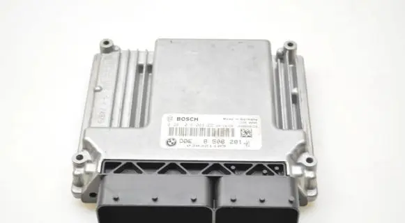 BMW 1 E81 E87 Engine control unit/module 8506281