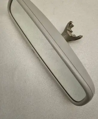 Volkswagen PASSAT B5.5 Rear view mirror (interior) 3B0857511