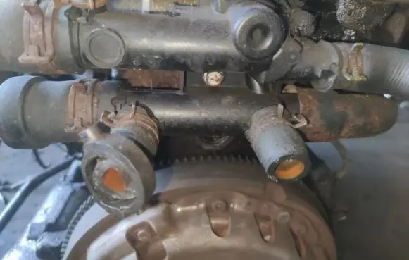 Renault Master II Engine coolant pipe/hose