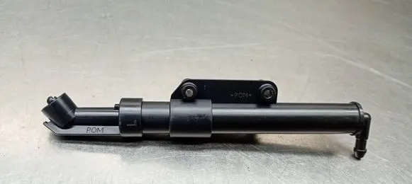 Volvo XC60 Headlight washer spray nozzle 
