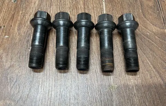 Mercedes-Benz E W213 Nuts/bolts A0009907607