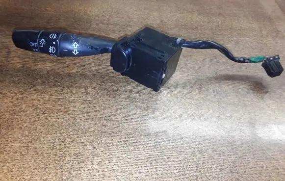 Honda Accord Indicator stalk M22658
