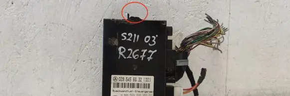 Mercedes-Benz E W211 Tailgate/trunk control unit/module A0295456032 0295456032