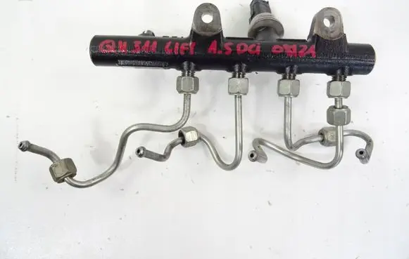 Nissan Qashqai Fuel main line pipe 175210651R