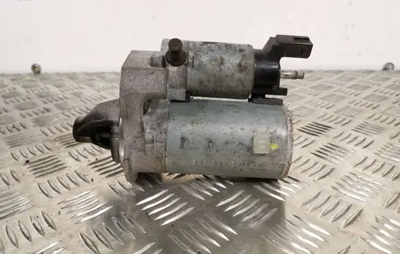 Citroen C4 Cactus Starter motor 4280008331 967153088002