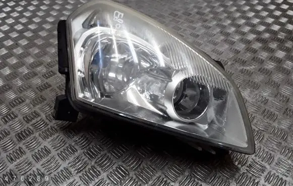 Nissan Qashqai Headlight/headlamp 26010JD00A