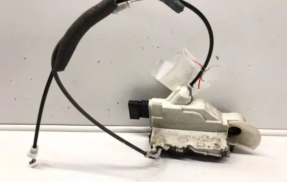 Front door lock