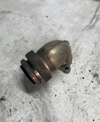 Mercedes-Benz E W211 Muffler pipe connector clamp 