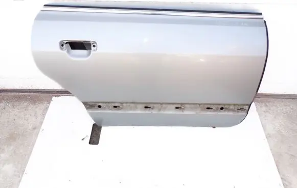 Audi A8 S8 D2 4D Rear door