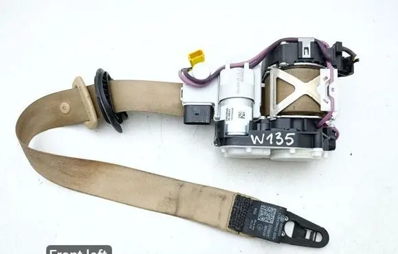 Audi A8 S8 D4 4H Front seatbelt 4H0857705A