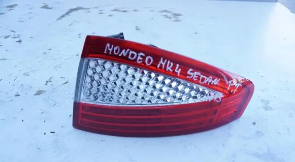 Ford Mondeo MK IV Rear/tail lights
