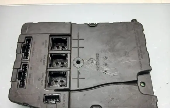 Renault Scenic II - Grand scenic II Comfort/convenience module 8200351183 04286