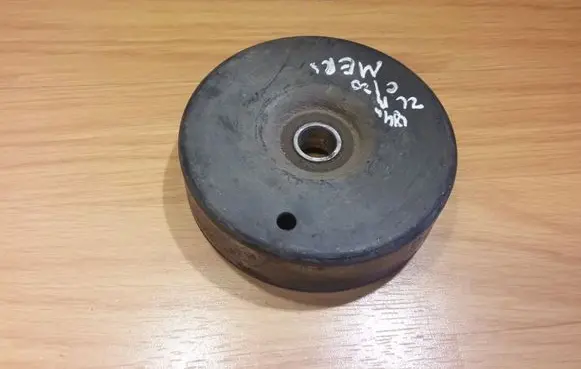Mercedes-Benz C W202 Belt tensioner pulley 1112000070