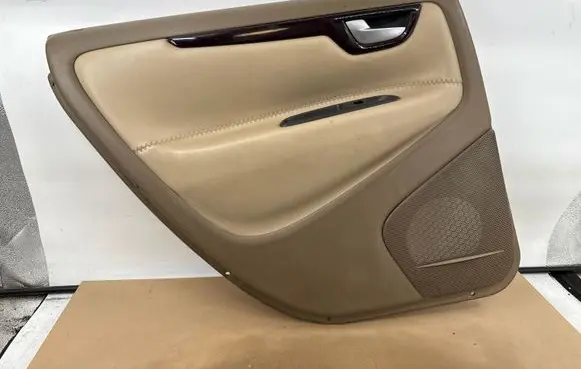 Volvo XC70 Rear door card panel trim 8674895