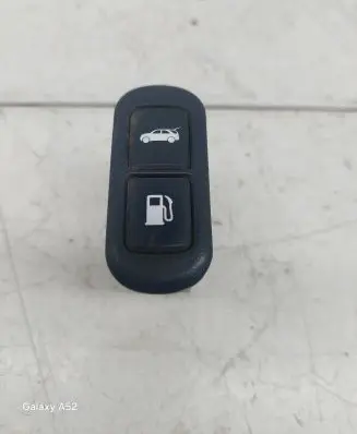 KIA Sorento Fuel tank opening switch 935503E000 623W02150 61020