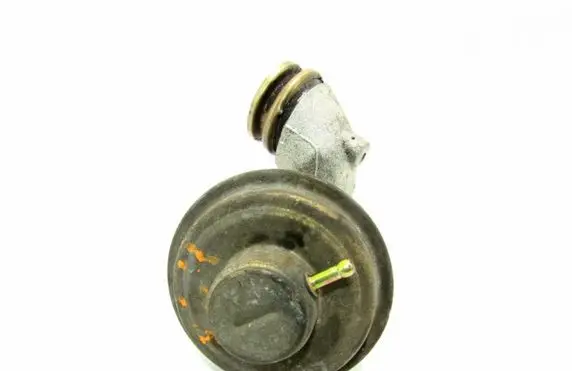 Mazda 2 EGR valve