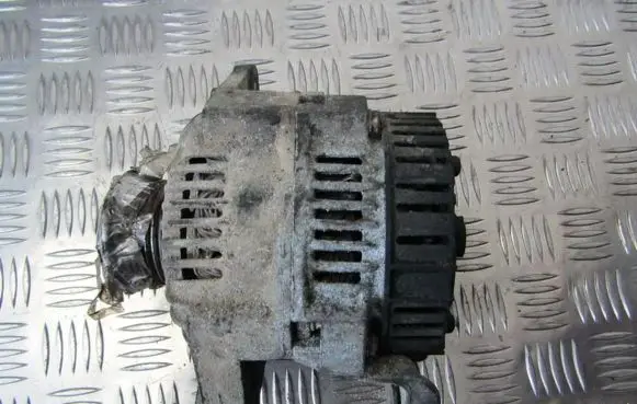 Renault Laguna I Generator/alternator