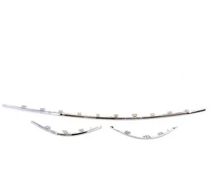 Hyundai i30 Front bumper upper radiator grill 866822L300