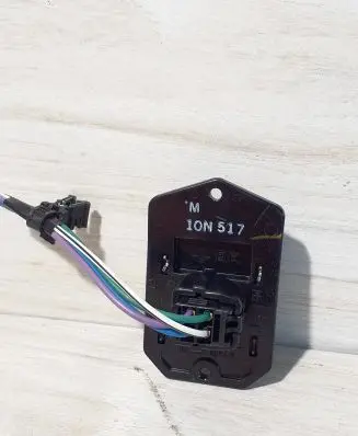 Toyota Verso-S Heater blower motor/fan resistor