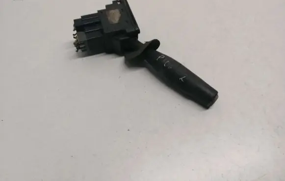 Peugeot 106 Wiper control stalk