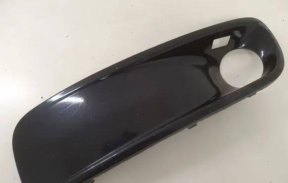 Volkswagen Multivan T5 Front fog light trim/grill 7H5807489