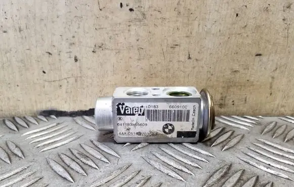 Air conditioning (A/C) expansion valve