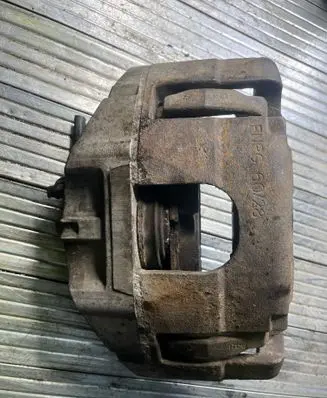 Opel Vectra C Front brake caliper FNRG6028