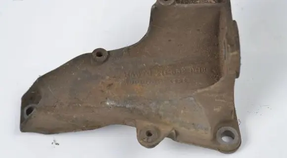 Audi A6 S6 C5 4B Gearbox mounting bracket 8D0399114T