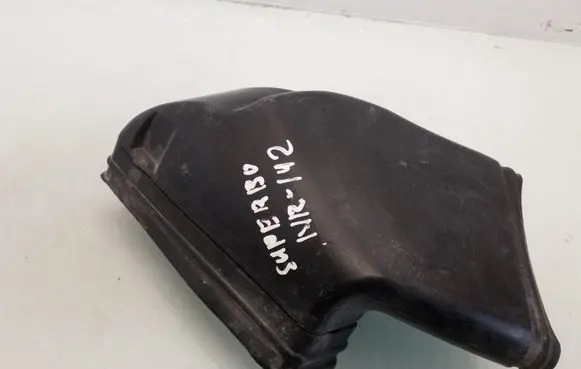Skoda Superb B5 (3U) Air intake duct part 3B0129617D