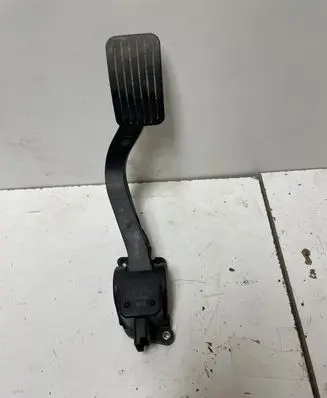 Peugeot Partner Accelerator throttle pedal 9671416880