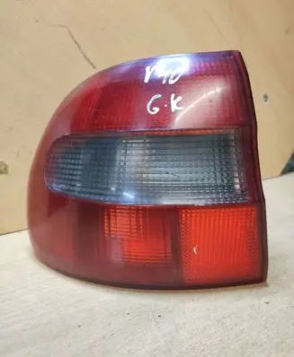 Volvo S40, V40 Rear/tail lights 28562065