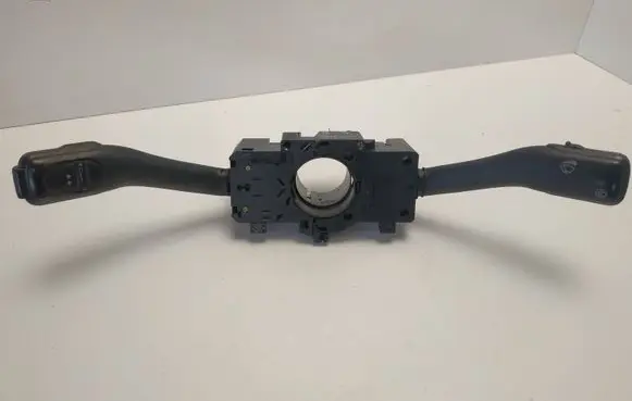 Volkswagen PASSAT B5.5 Indicator stalk 8L0953513J 4B0953503E