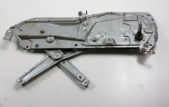 Volvo 850 Rear door manual window regulator 9133481