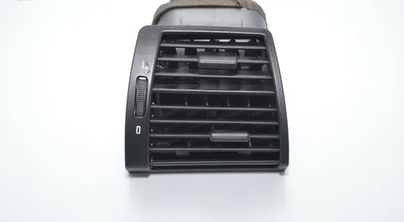 BMW X5 E53 Dashboard side air vent grill/cover trim 8402216
