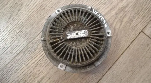 Renault Master III Radiator cooling fan shroud 8200660117A